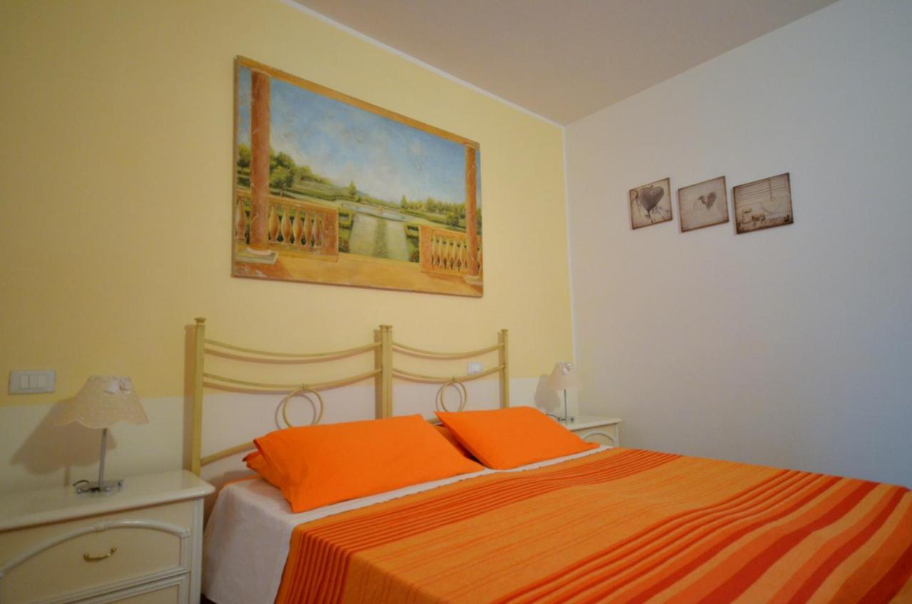 Bed and Breakfast Bb Il Grande Salice Bike Friends Ponti sul Mincio Zewnętrze zdjęcie